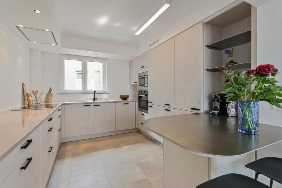 Huswell - Panoramic Seaview Apartment In 'T Zoute Knokke-Heist Εξωτερικό φωτογραφία